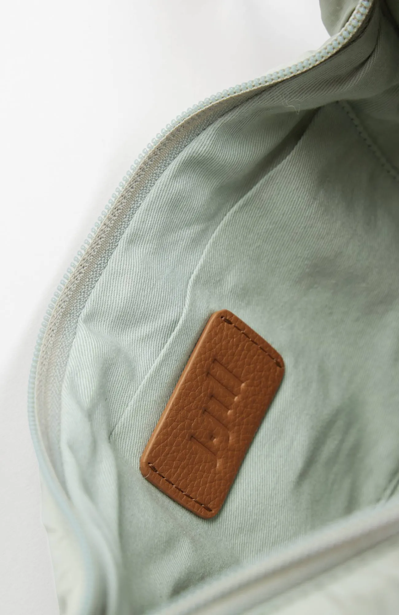 J.Jill Crescent Sling Bag Warm Natural Best
