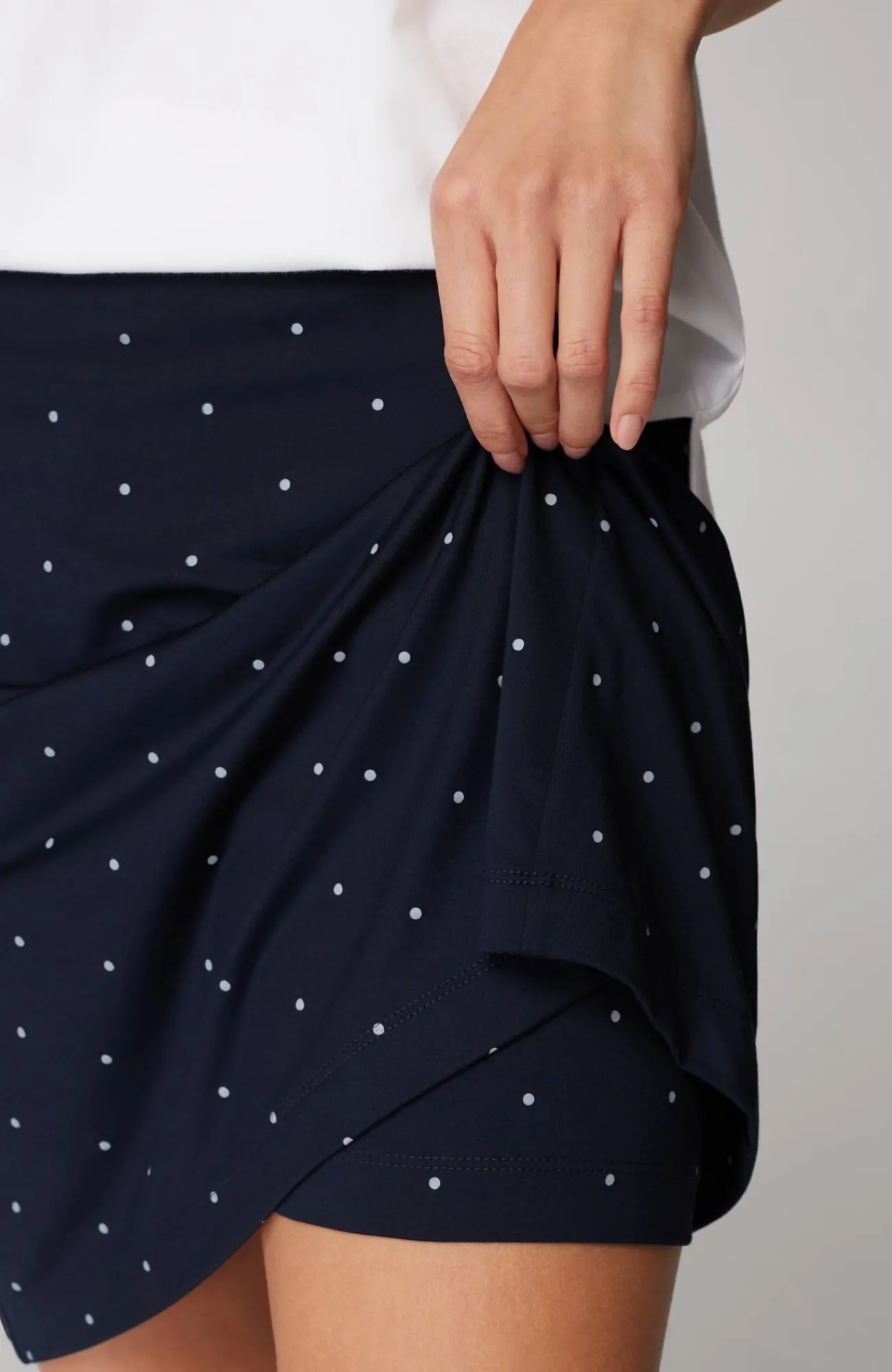 J.Jill Fit Performance Knit Skort Hot