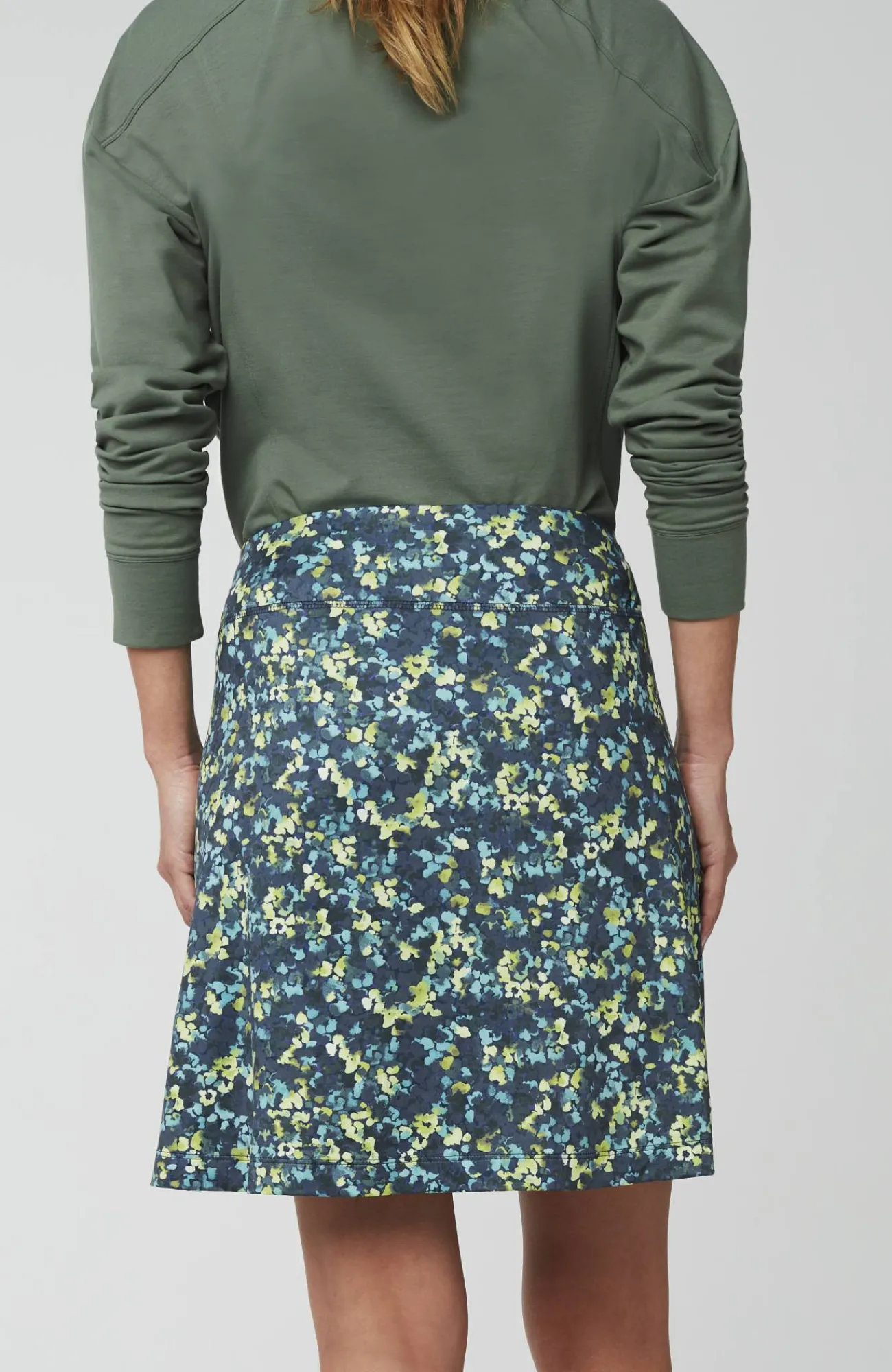 J.Jill Fit Performance Knit Skort Hot