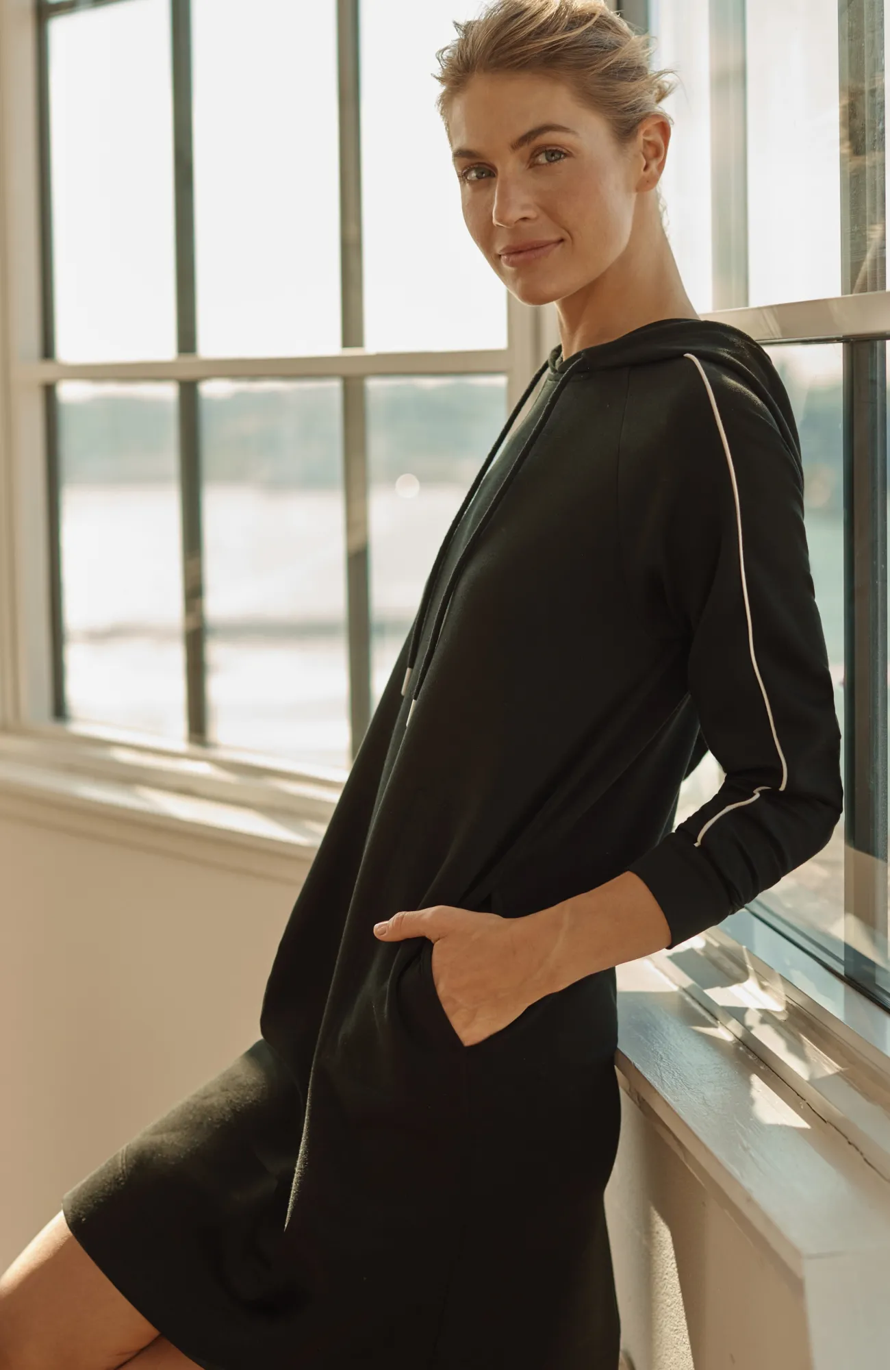 J.Jill Fit Sleek Double-Knit Hooded Piped Dress Black/smokey Cream Best